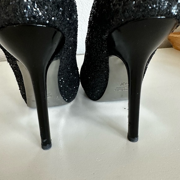 Miu Miu - size 7 1/2 black sequence pumps - Picture 9 of 11